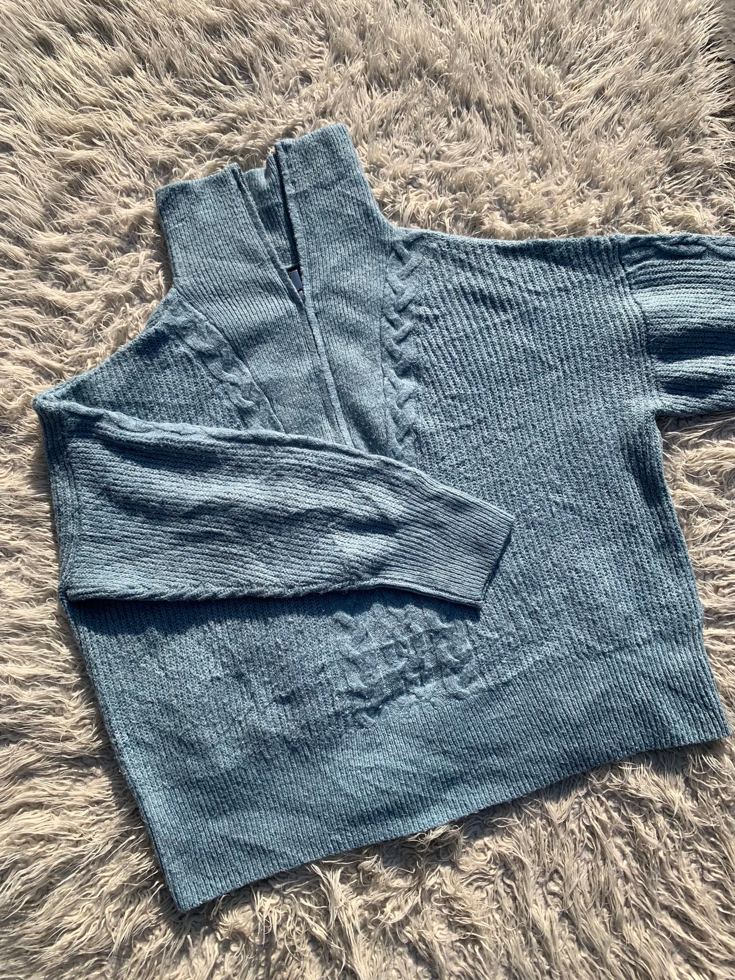 Blue Zipper