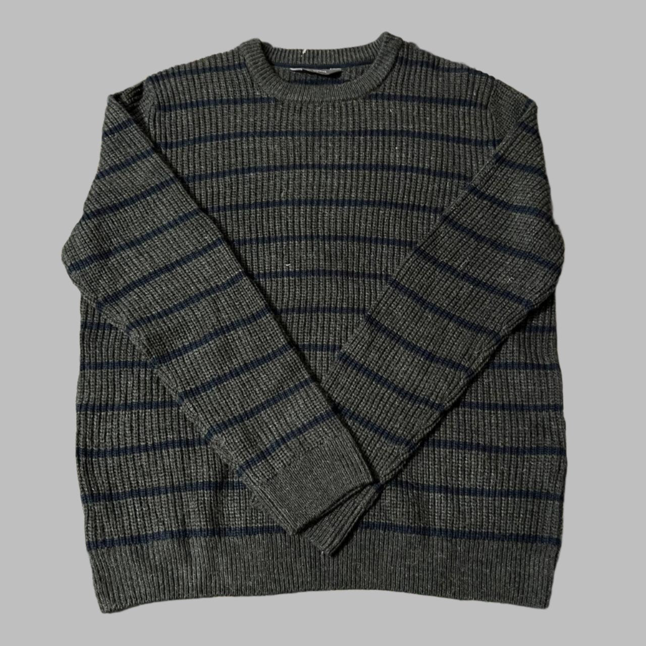X-Large Grey/Blue Striped Knitted Sweater