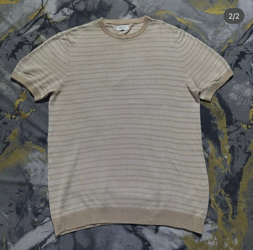 Khaki tee