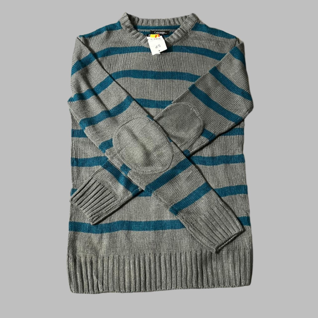 Small V-Neck Knitted Sweater