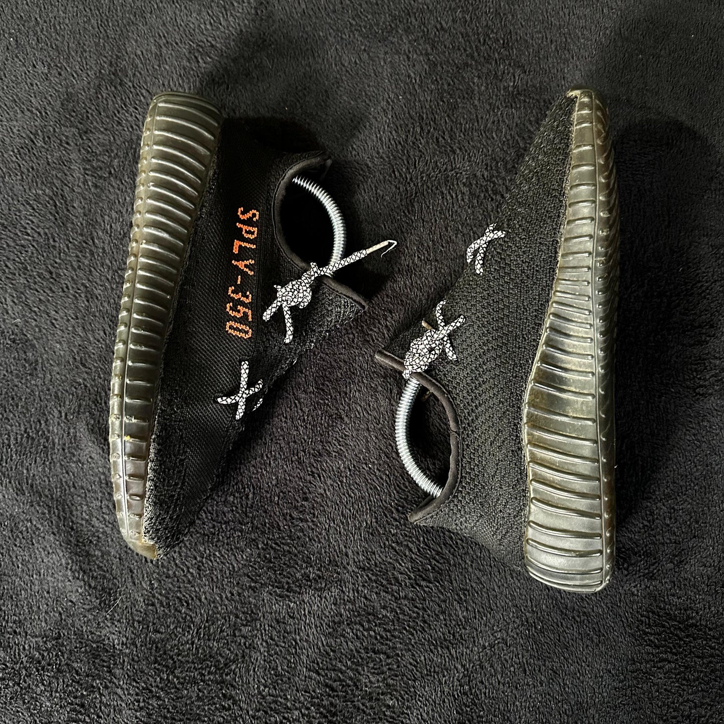 YZY SNEAKER SHOES