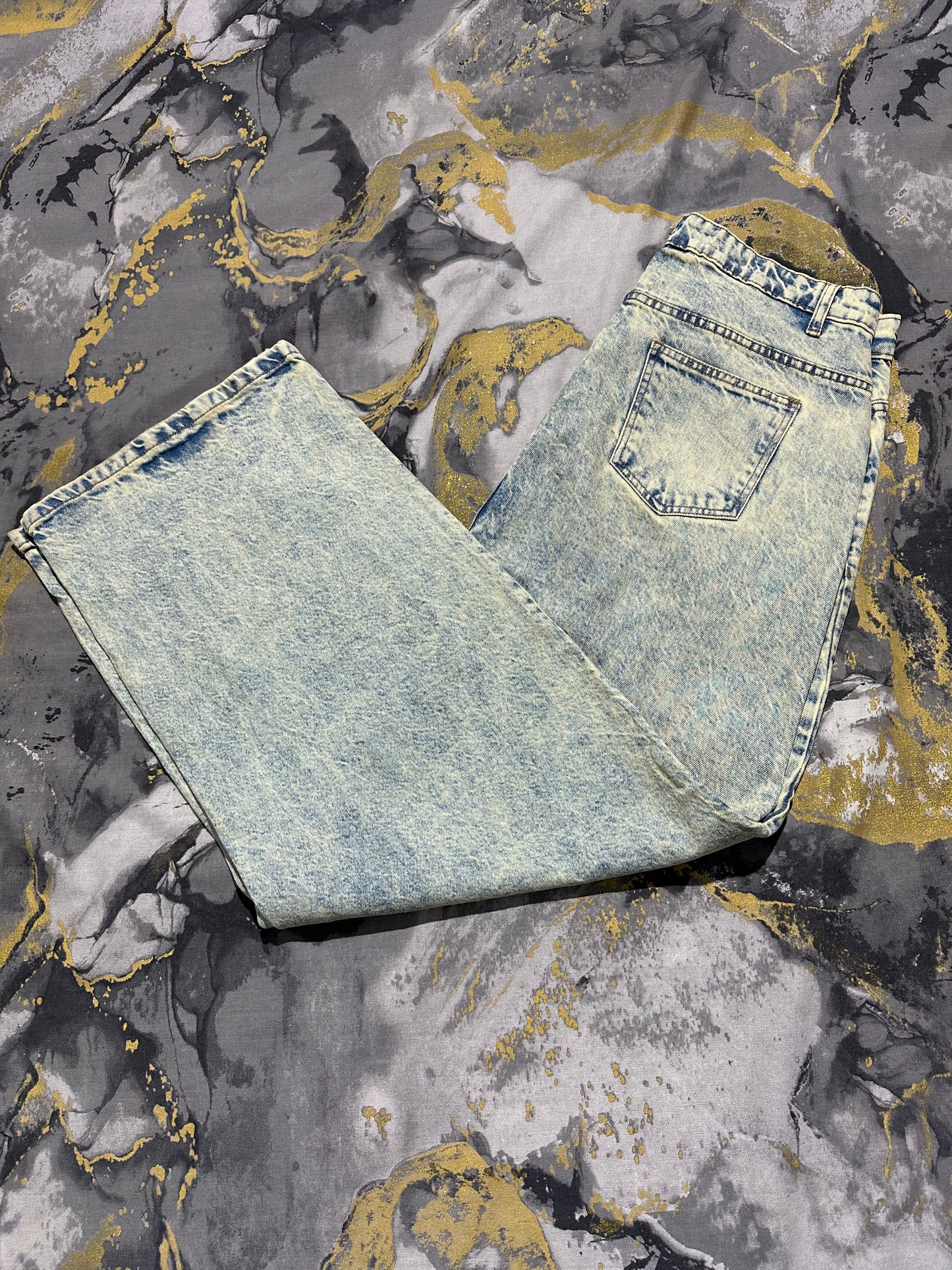 BOOHOO MAN Light Blue Acid Wash Baggy Jean