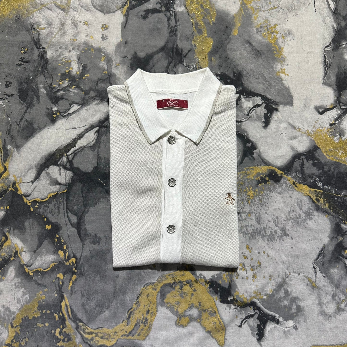 Offwhite Half Sleeves Knitted Buttoned Down