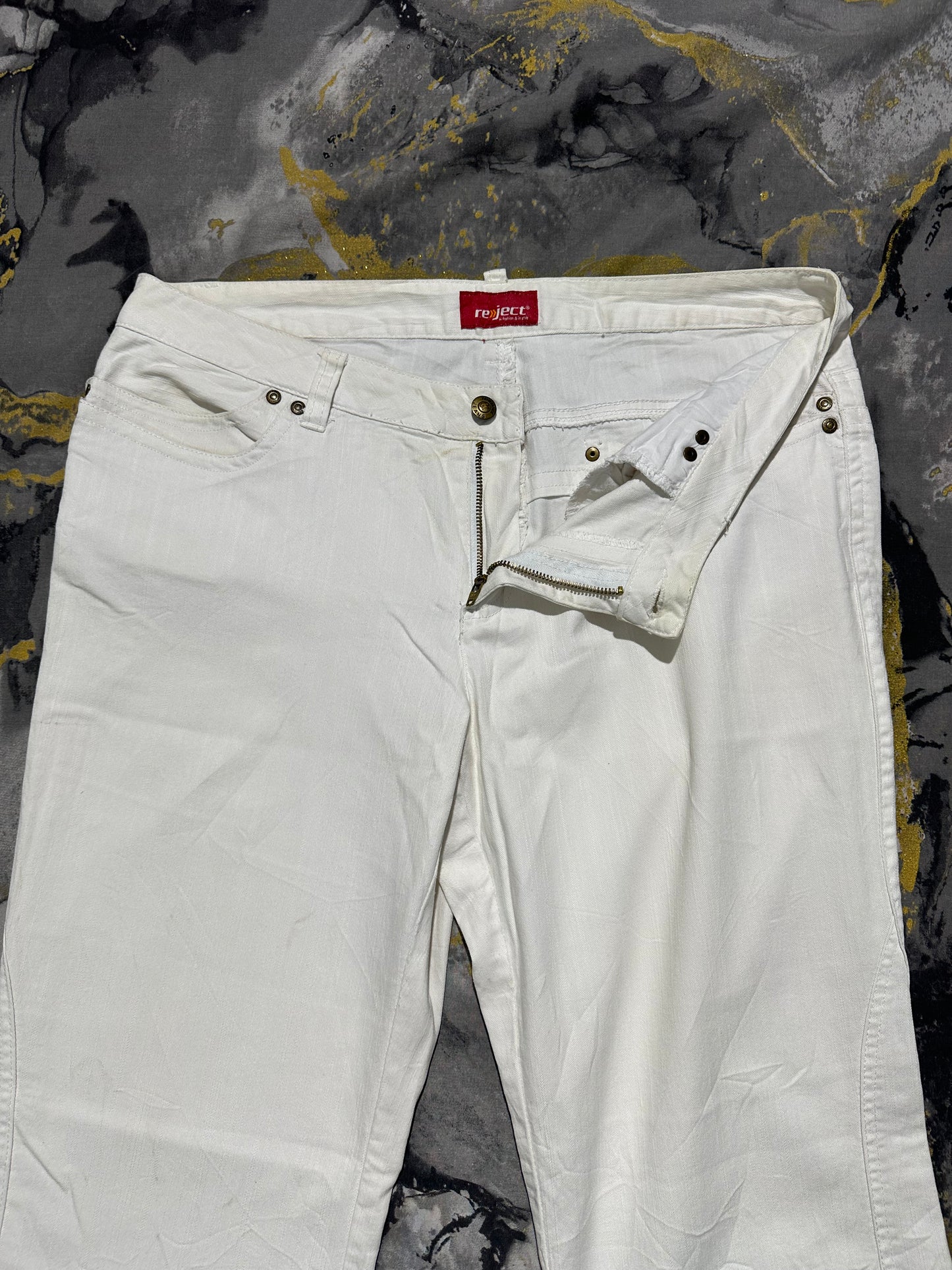 Reject White Cotton Jeans